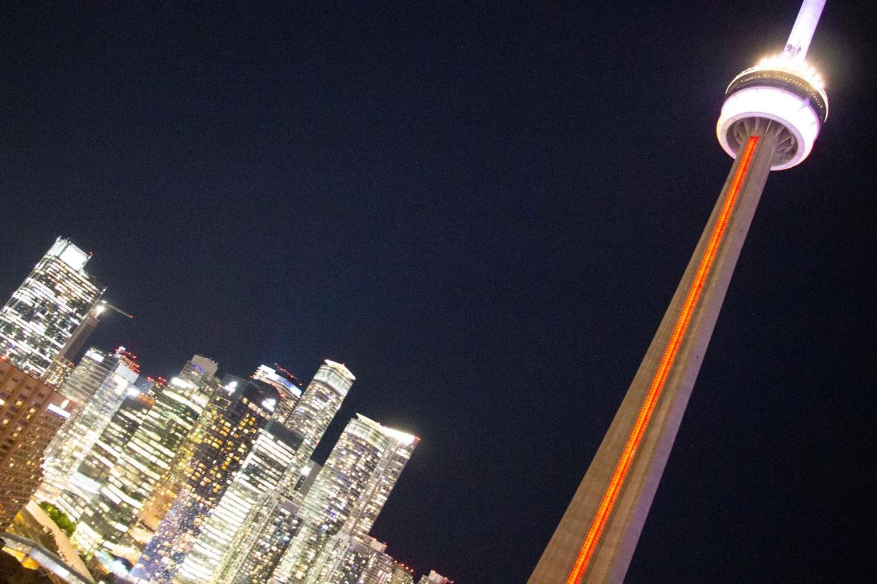 Downtown High-Rise Condo- Cn Tower View Toronto Eksteriør billede
